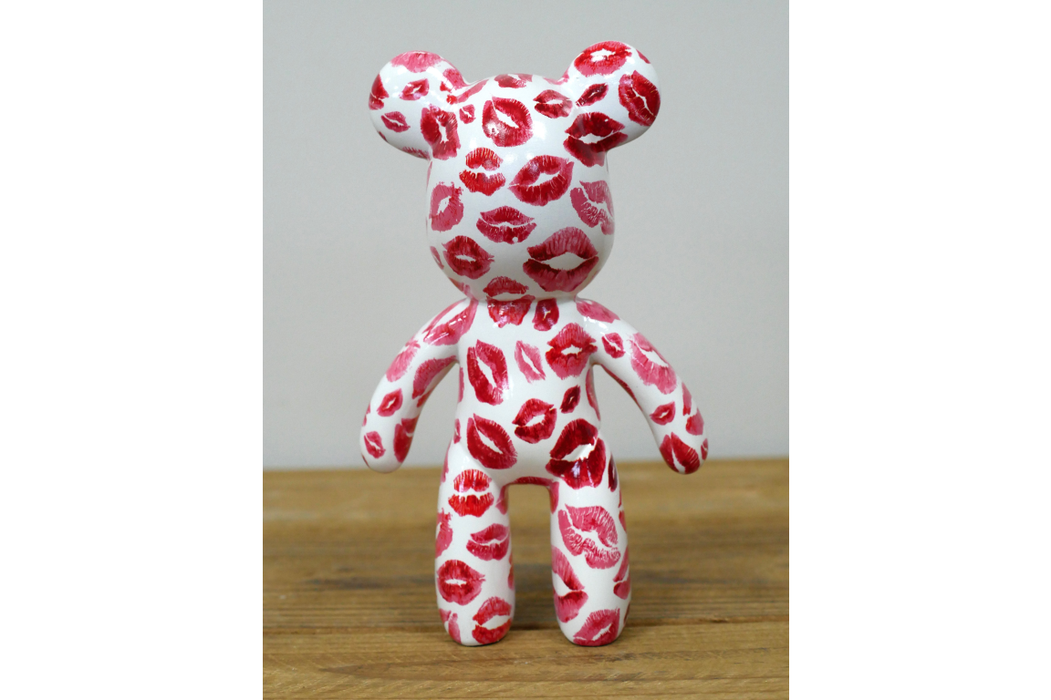 Kiss Bear - Small