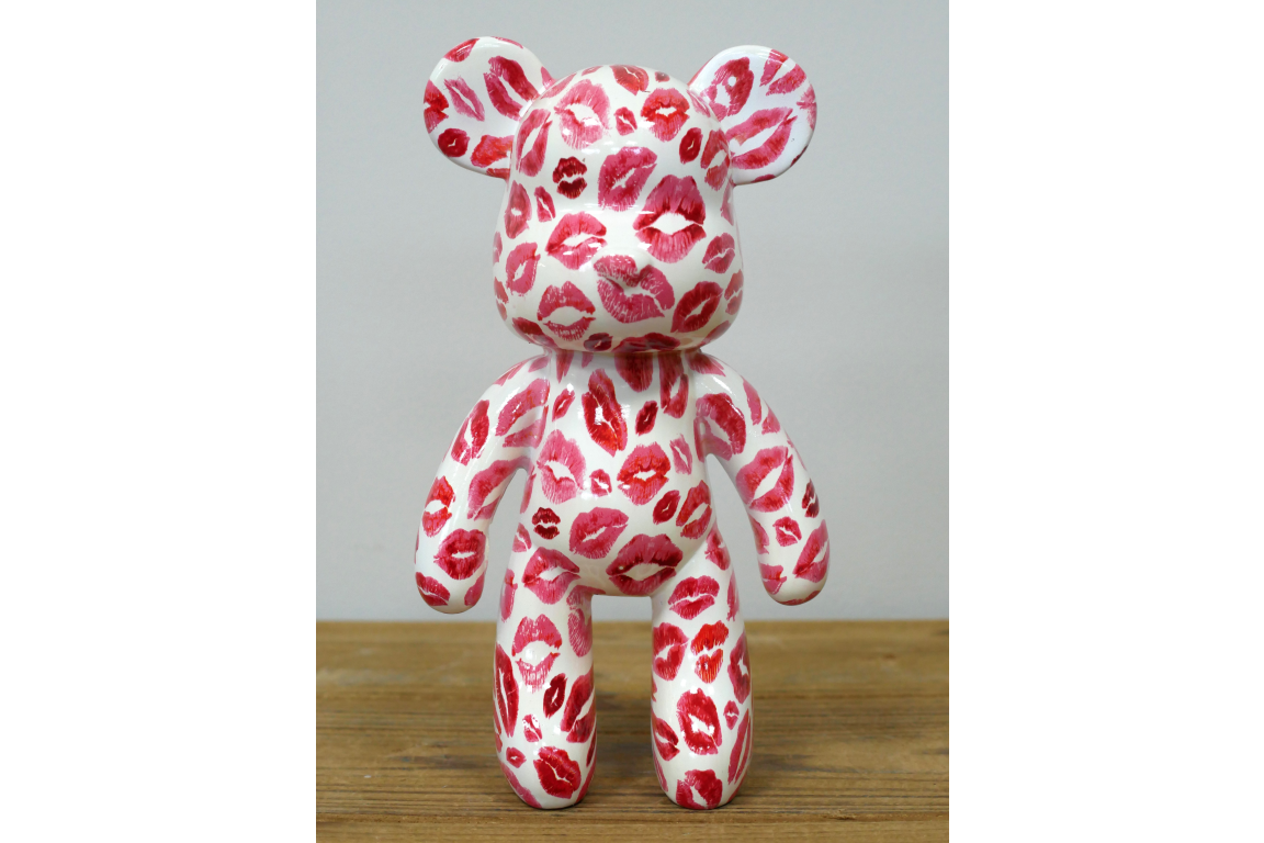 Kiss Bear - Large