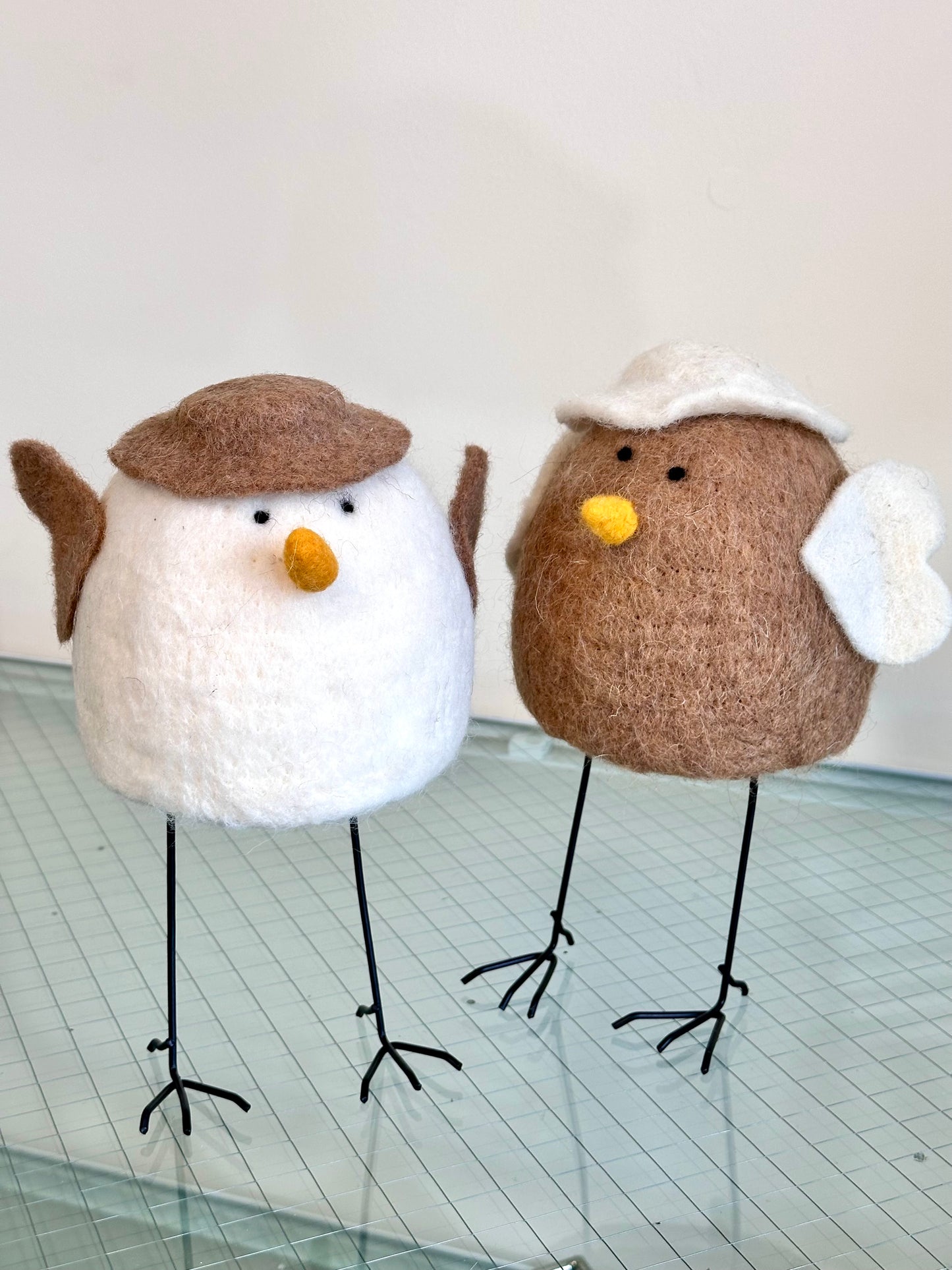 Set of 2 Standing Robins