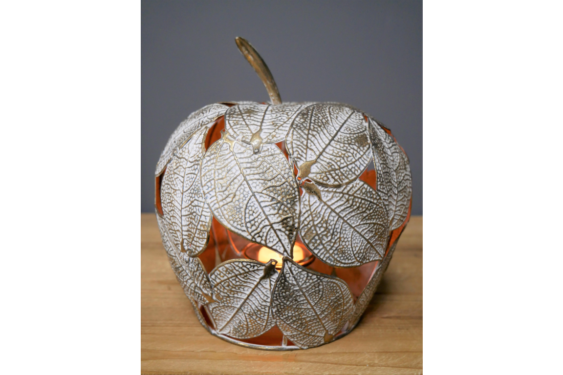 Apple Leaf Candle Holder, large - Decorative Gold Leaf Design