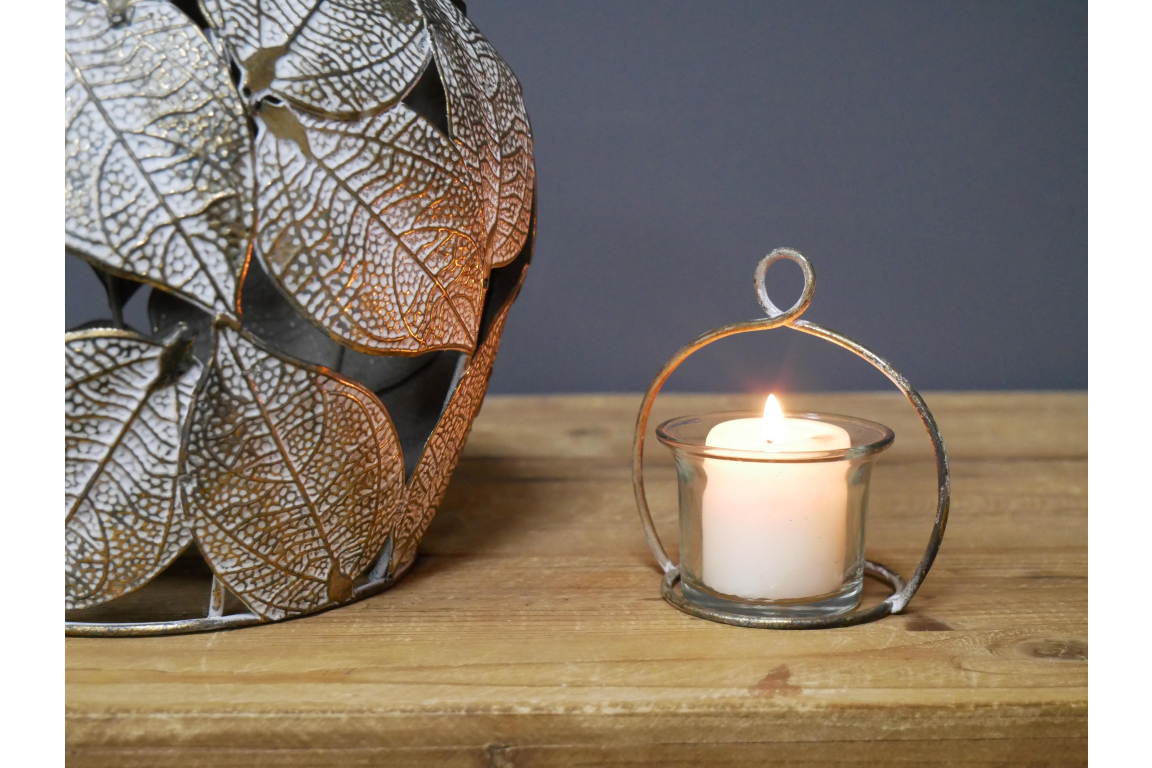 Apple Leaf Candle Holder, large - Decorative Gold Leaf Design