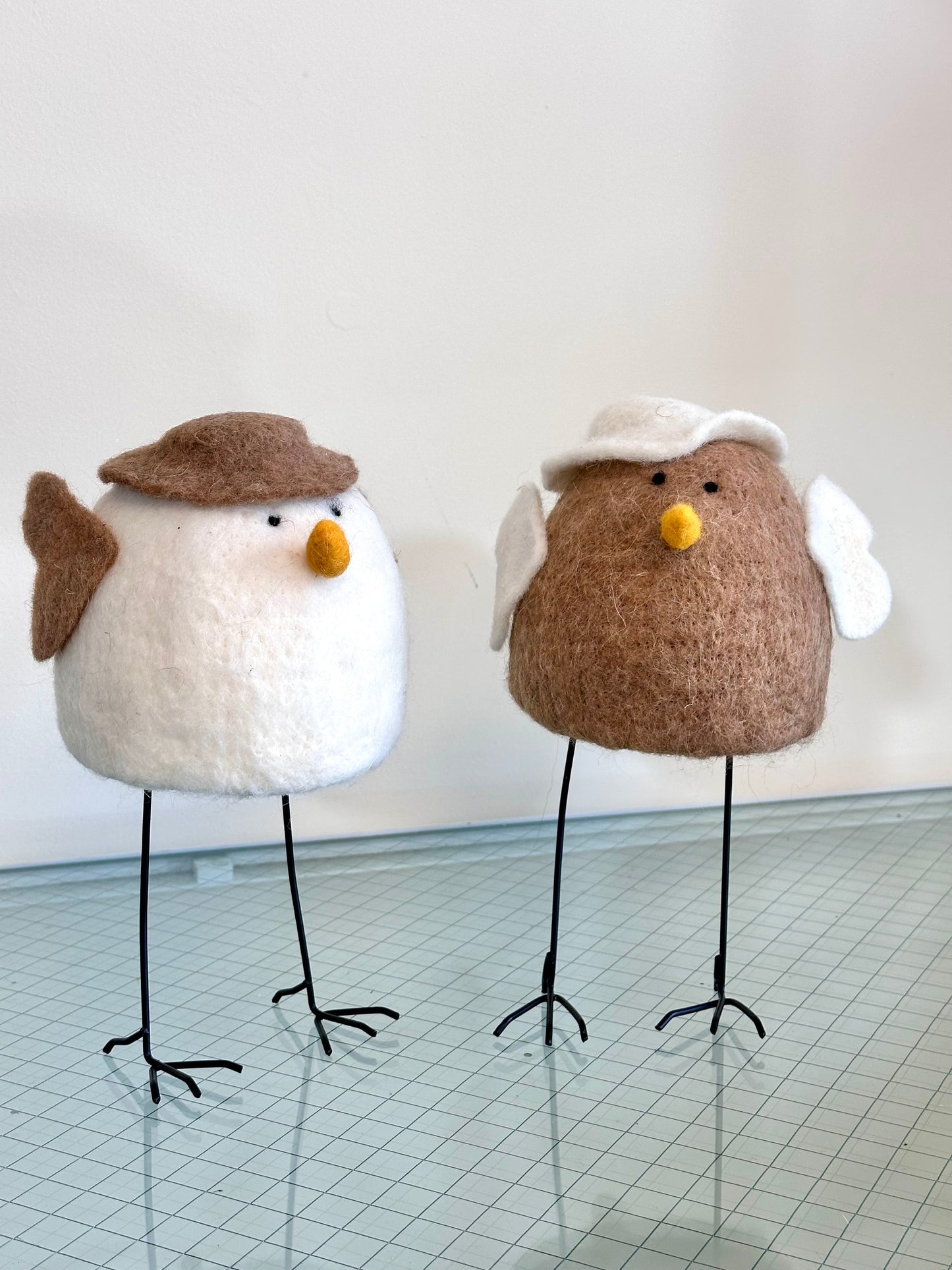 Set of 2 Standing Robins
