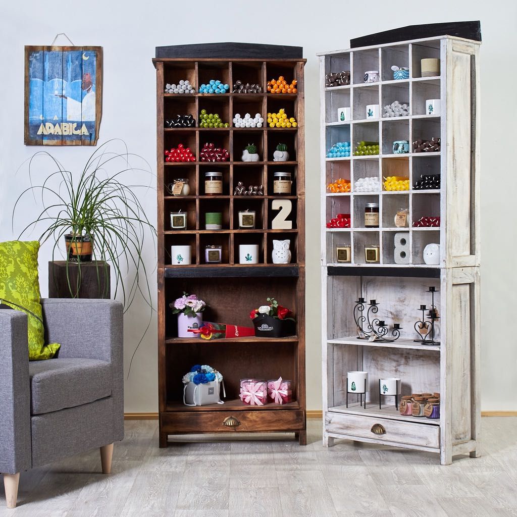 Display Stand - Whitewash