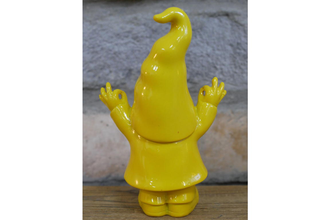 Double OK Gnome  - Small Yellow Statue