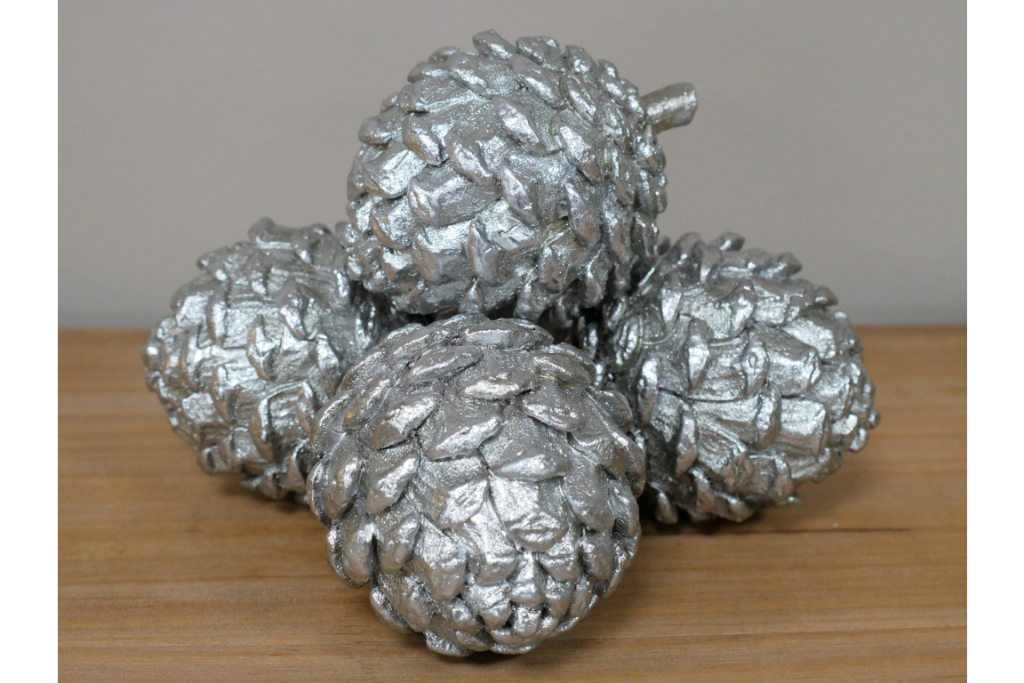 Set Of 4 Ornamental Silver Pinecones