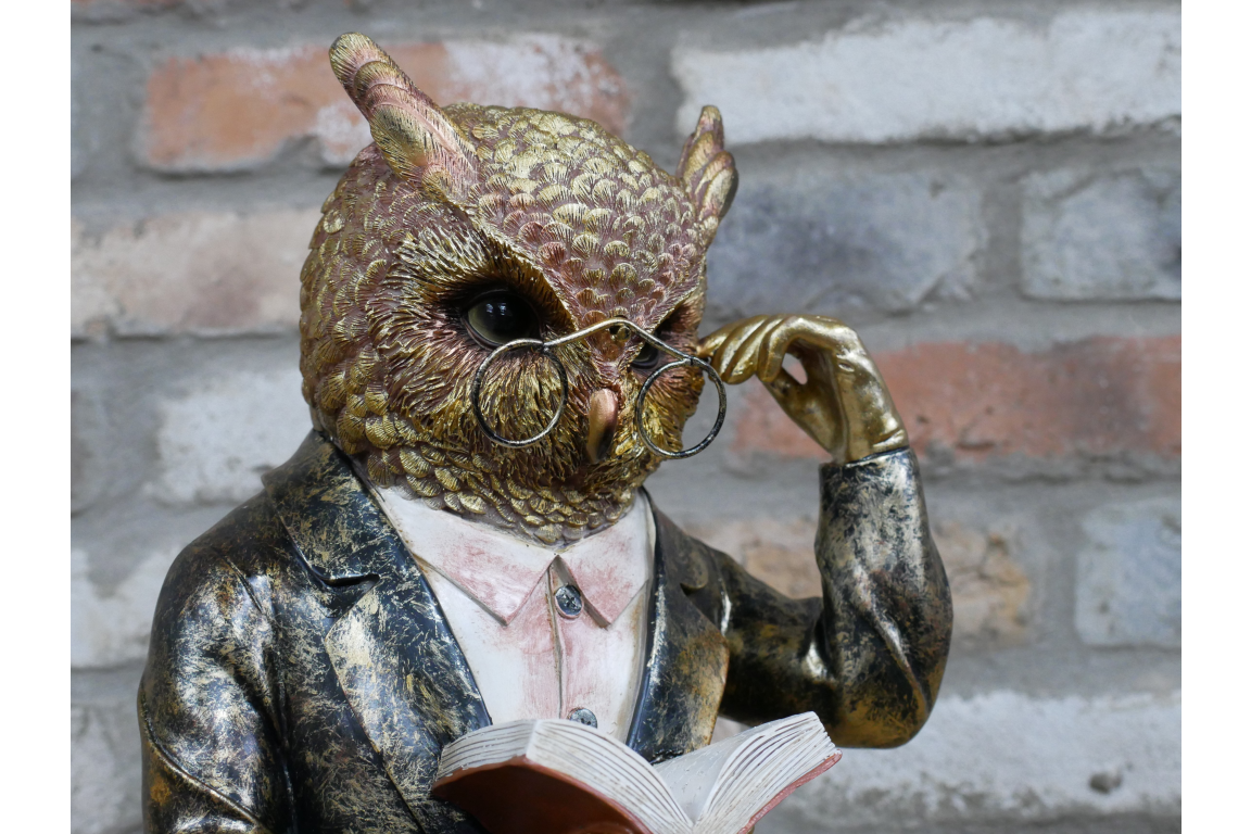 Wise Owl Reading Bust Home Décor Statue in Elegant Suit